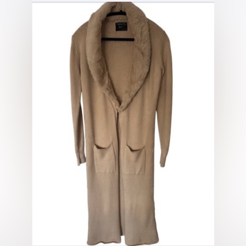 Chic Classic Beige Cardigan Duster Sweater Faux Fur Collar Size Large Sweater